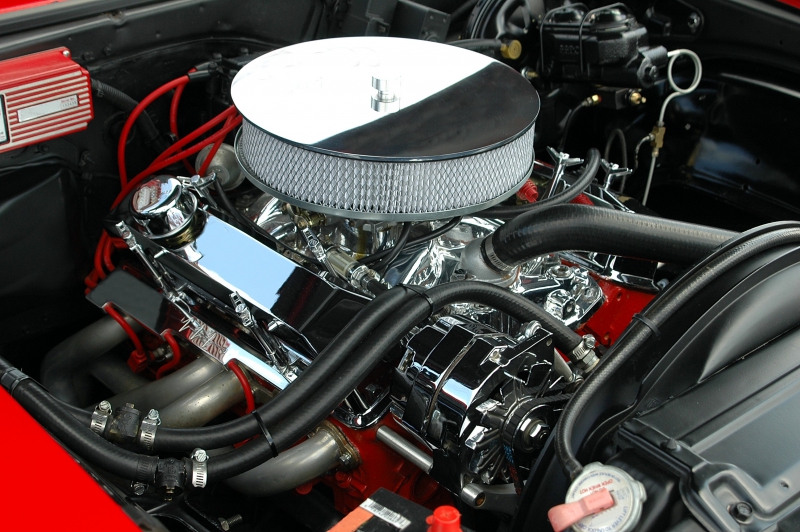 garagiste-PIERREFEU DU VAR-min_car-engine-1548434